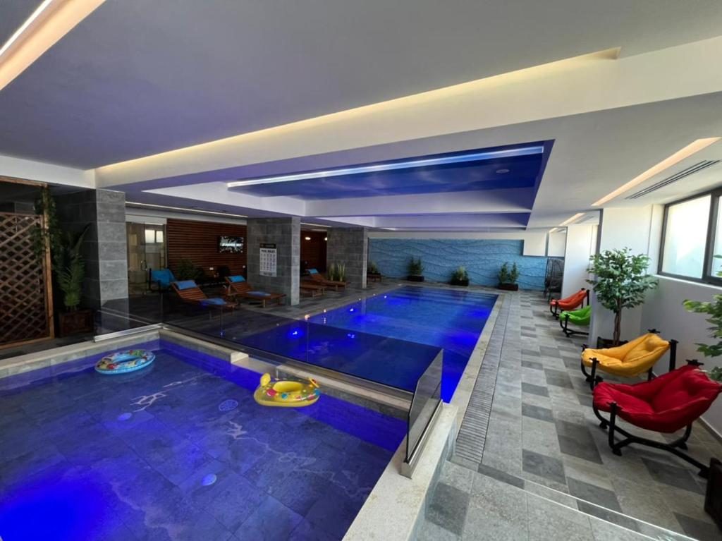Indoor swimming pool and wellness area