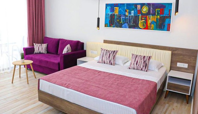 Double Room with Balcony and Sea View