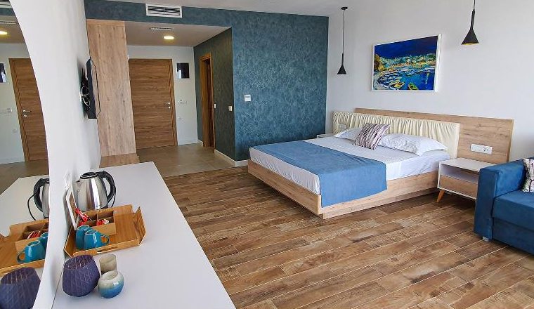 Apartment with Sea View